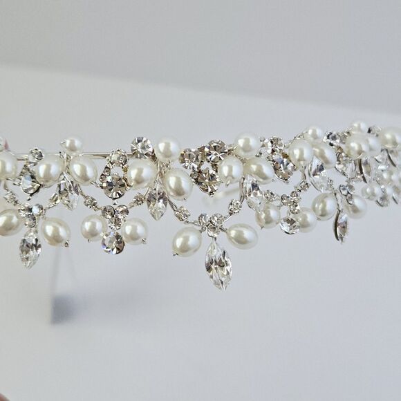 David\'s Bridal Swarovski Crystal Cultured Pearl Silver Wedding Tiara Headpiece main image 4